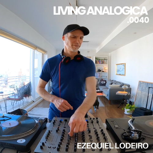 Living Analógica .0040 | Ezequiel Lodeiro | 31.10.2025