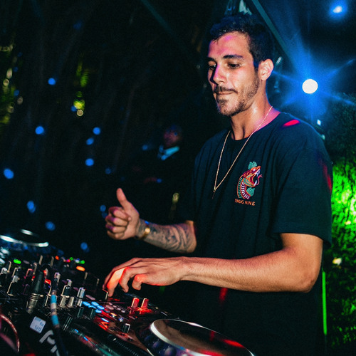 OH POLÊMICO - DEIXA EU BOTAR MEU BONECO LIGHT SEM VINHETA (DJ FELIPE LUSTOSA)