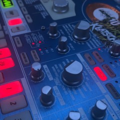 Kr4cH AuS D3R bLaU3N