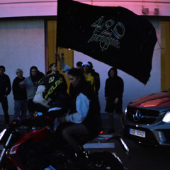 MRVK _V.V.$._ - STAY HIGH