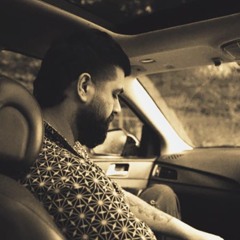 Hanozam Vaghti Mikhandi dayan