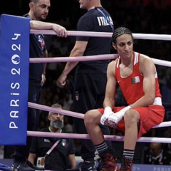 BEYOND BOXING EP224 - WHAT IS A WOMAN