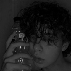 انطيته كل شي يريد 💔