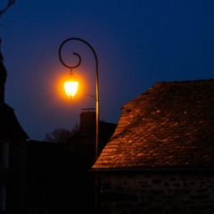 Lueur suspendue