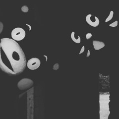 ☥