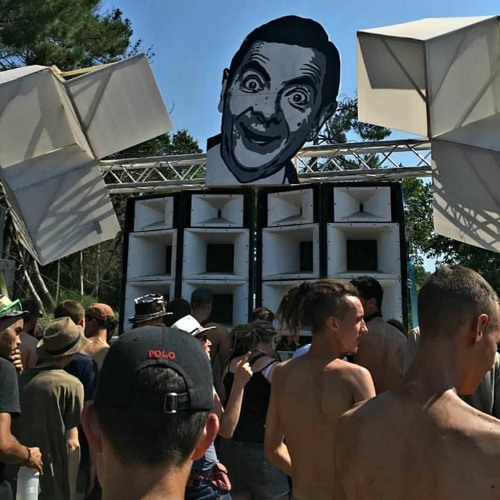 MR Shindig - Big rigs and Youtube Rips | FRAGMENTED GUEST MIX 001