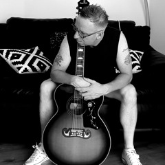 01 ALONE ON A ROPE NOEL GALLAGHER (COVER)