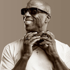 2025.10.10 DJ DERRICK MCKENZIE