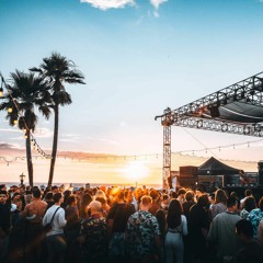 Beach House w/Henri Bergmann and Jeremy Olander (fngrs crssd)