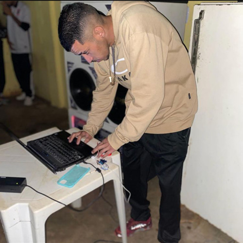 MC's GW E SACI = TA COM A BUNDA EMPINADINHA = DJ's THUAR , AG O GRINGO E MT