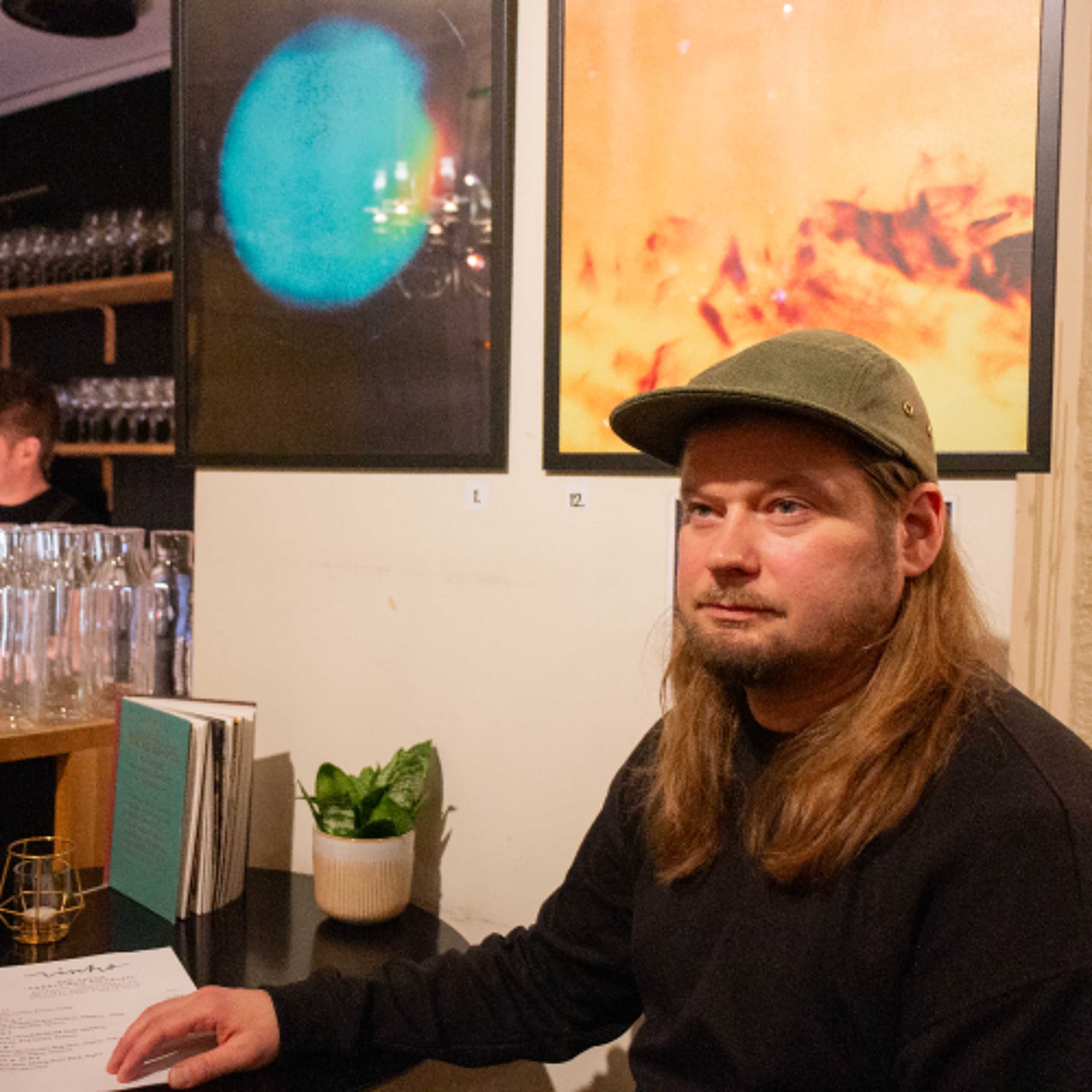 Jan Tryggille luovuus on osa minuutta – ”Inspiraation fiilis kertoo minulle, että voin hyvin” episode artwork