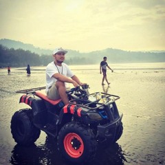 DJ CHRIS 28 AGUSTUS 2022 MP CLUB TERBARU - #VVIP PACIL NARKO & CHANDRA BOY).mp3