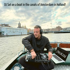 On The River In AMS (NL 🇳🇱)