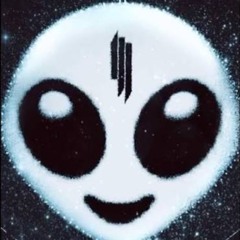 Skrillex, Niki & The Dove - Ease My Mind (SNOWFYRE Remix)