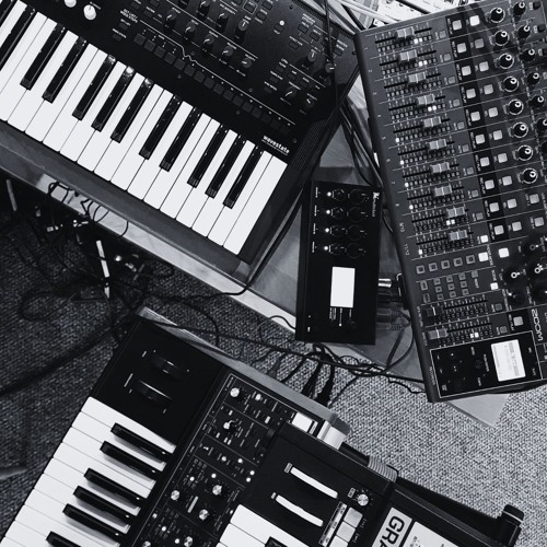 Synth Beats & Instrumentals