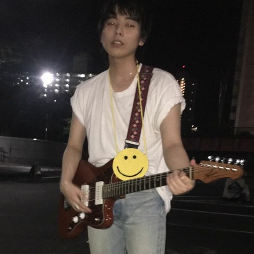 ユリ