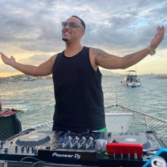 LEO SANTANA & ANITTA - POSSO BEIJAR SUA BOCA (DJS DIEGO BEATS, WERIKY E PH DE VV)