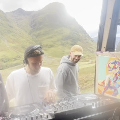 GRIFF N GERRY LIVE @ THE THREE SISTERS (GLENCOE)
