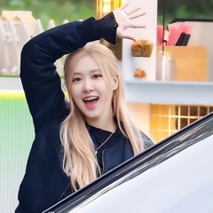 Nắng Dưới Chân Mây (Thazh x Đông Remix) - Nguyễn Hữu Kha ♫ Trả Lại Em Những Nỗi Buồn Remix TikTok