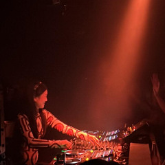 Contest Cavan 77 Eli Iwasa - Luska Bernacki