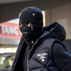 Le Badge [EXCLU] - BatBat & FreshLaDouille