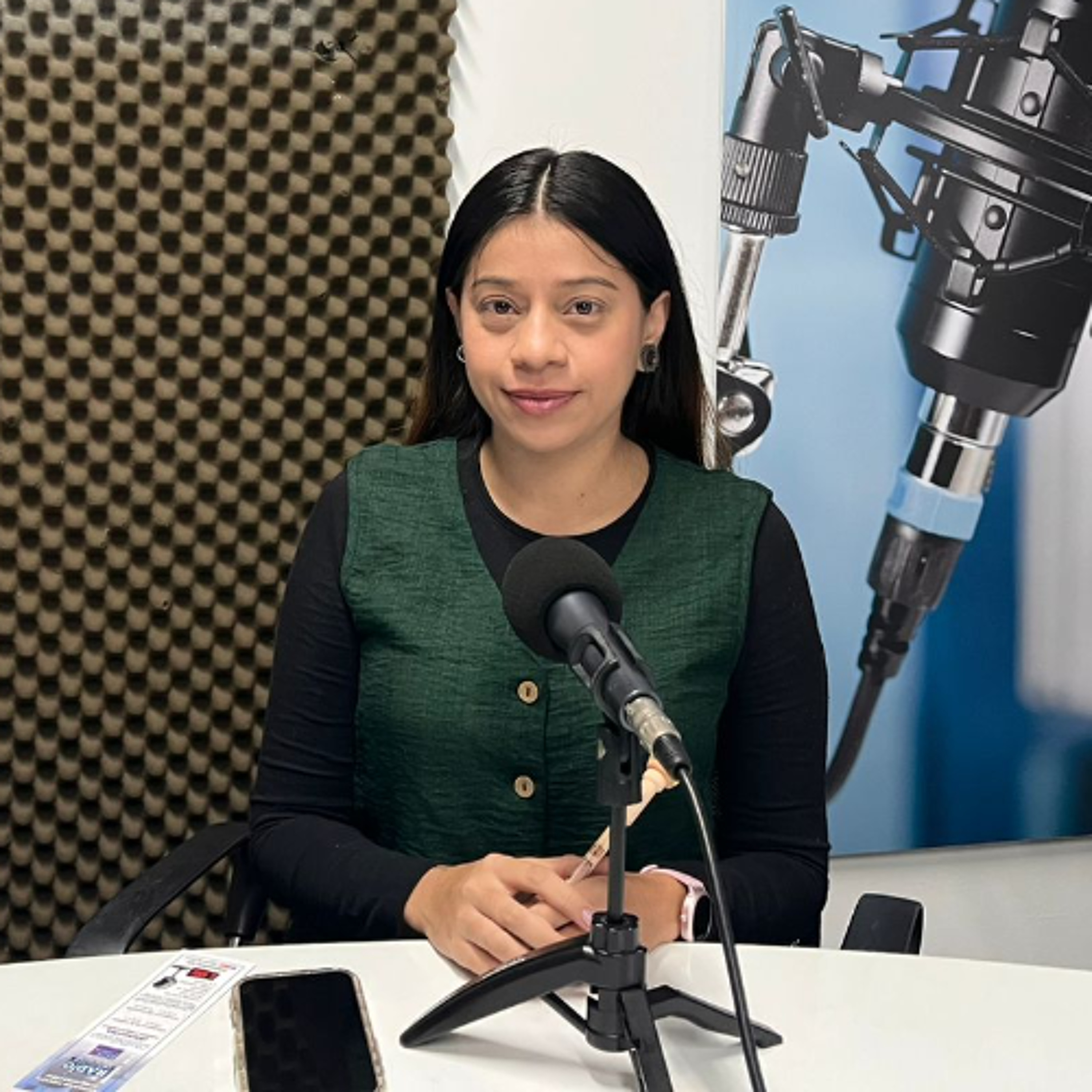 7. Entrevista con Luisa Valencia, creadora de Malú episode artwork