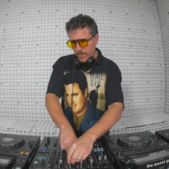 Live at The Sound Gallery Melbourne, Jan. 2026