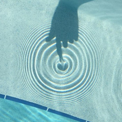 Le Fond De La Piscine