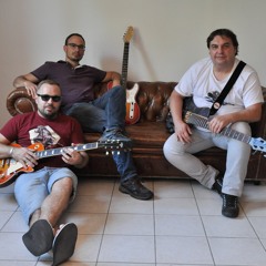 STRANGERS - Juin 2021 - RATM - Killing in the name of