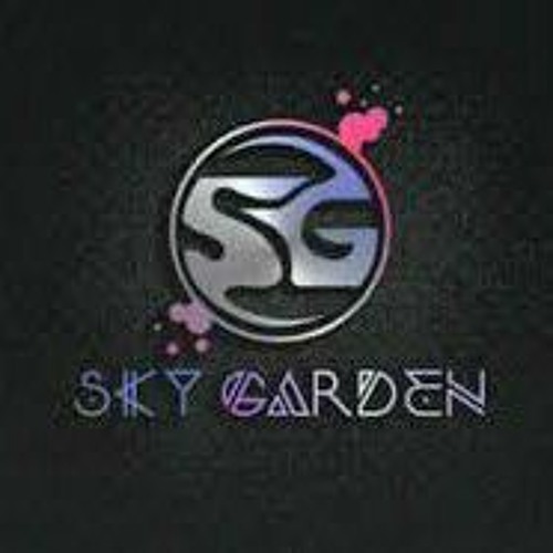 PAPI CHULO CHIKAKU TIKTOK X ADA SAYANG ADA ANJING LIVE  SKY GARDEN[DJ EDU SITEPU X RAHMANSYAH] 2021
