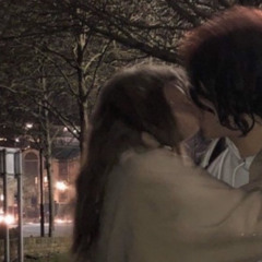 مليون احبك حبيبي 💞