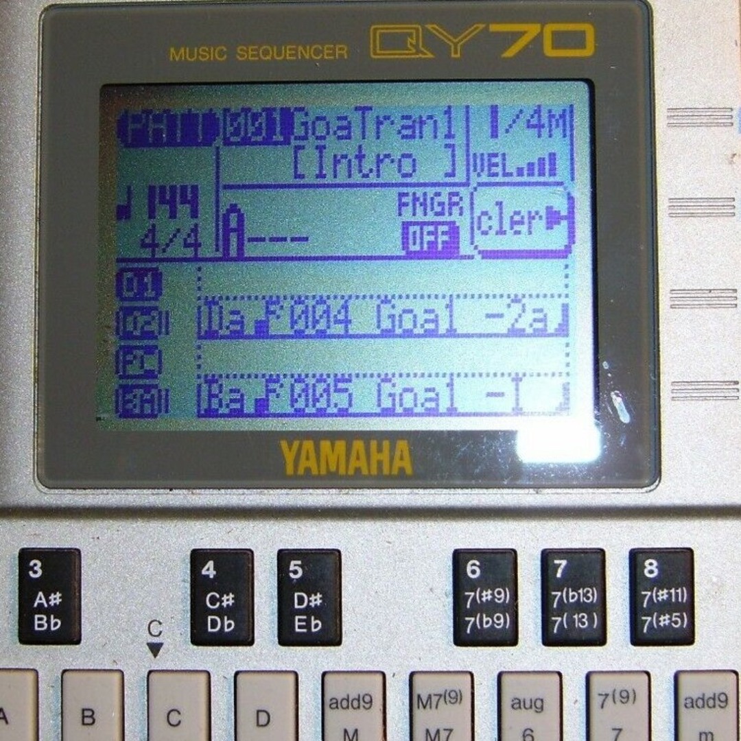 Amazon.com: Yamaha Qy70 Audio Sequencer Midi : Musical