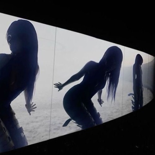 @lucequartz “machine” mixx by @mpli