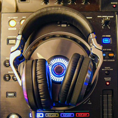 Uncle Beach Vibes 9- Dj Ray Averson
