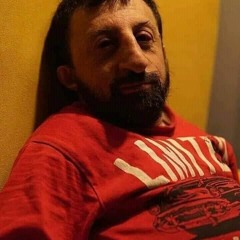 في الغابه انا وبومبا