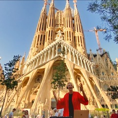 Tech House Mix From Sagrada Familia Barcelona, by Steve Kennedy