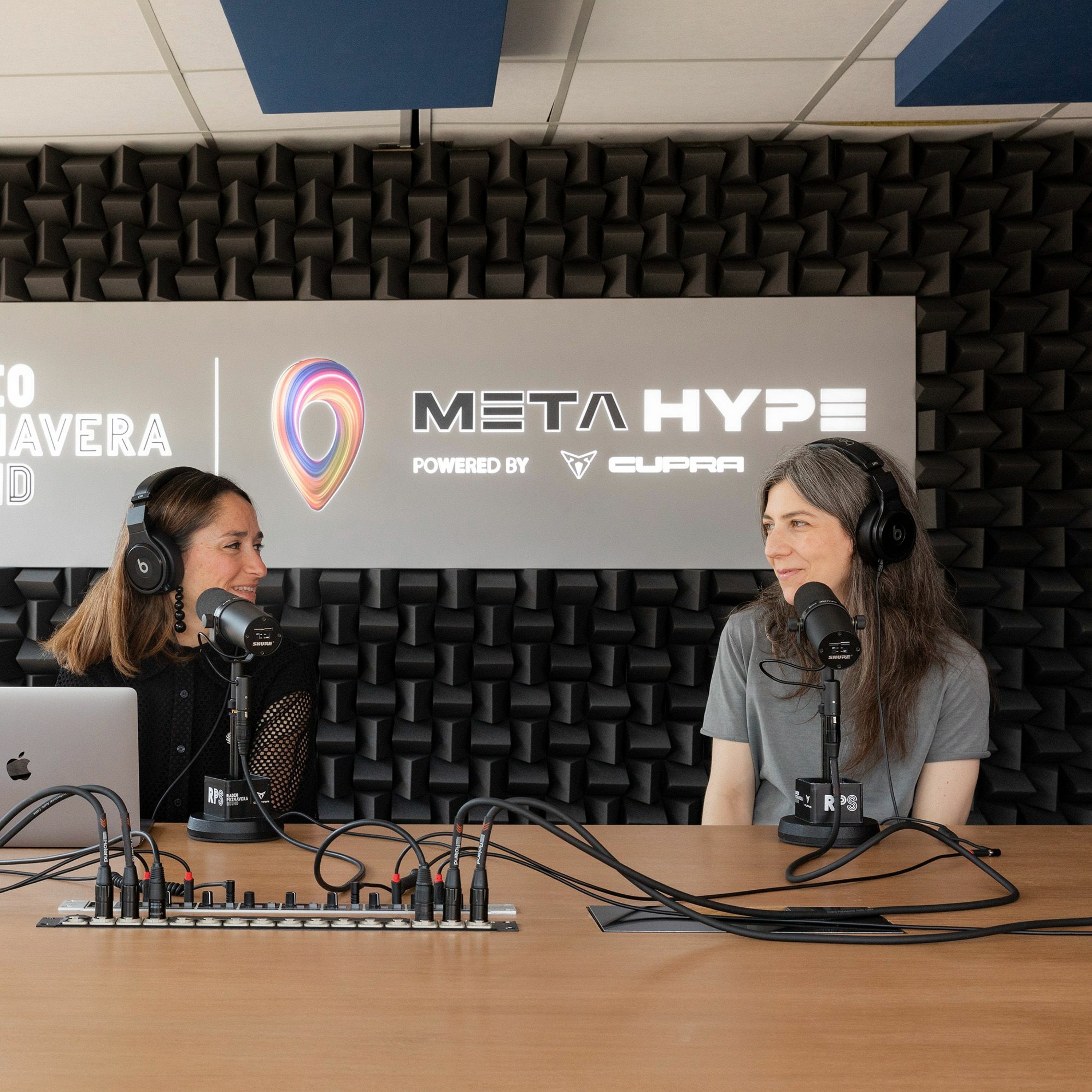 Line Noise Episode 151 (Julia Holter at Primavera Sound 2023) episode artwork