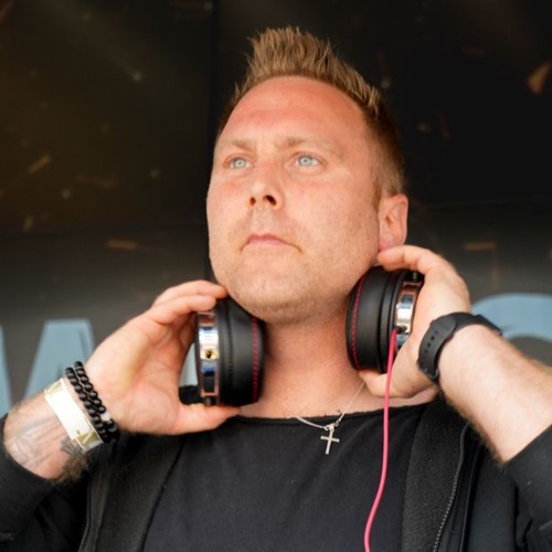 Wesslezz | Lunighted Open Air II
