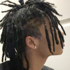 Southsidesilhouette - NEW MONEY (prod. saint) HOSTED BY KAREN RADIO