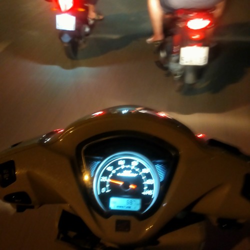 Related tracks: Người Đừng Lặng Im Đến Thế...