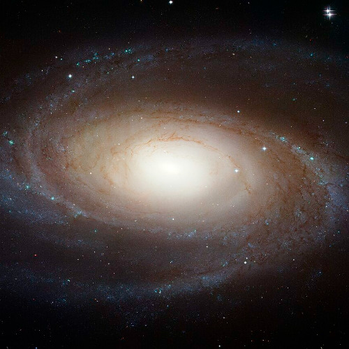 Mixtape Quön - Galaxia de Bode M81