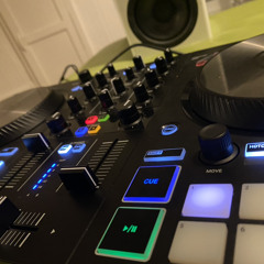 Kaoz on Klifton Street Vol 1