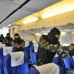 Lucianobaby-airport road