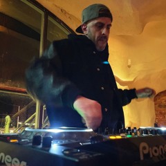 Let The Yanos Play! mix 4