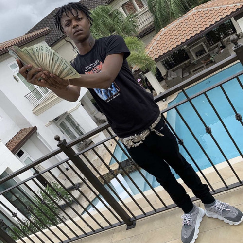 HOOD FLOW (Prod. YaBoyRetro)