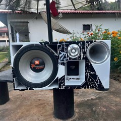 APERTA 70 X SAI DA FRENTE DO MANO - SERIE GOLD - DJ MTS DO NOVA(M4A_128K).m4a