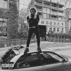 Young WAW - CHAMPION CHAMP