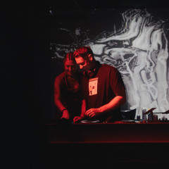 Hodge b2b re:ni at Parameter 10