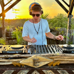 HAUMS | Deep Groove Tulum Sunset Mix 2025 | By  @EPHIMERATulum ​