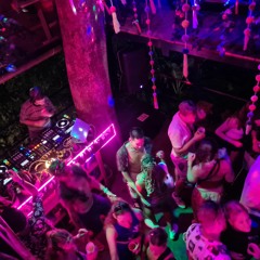 Live At The Treehouse - Nicaragua